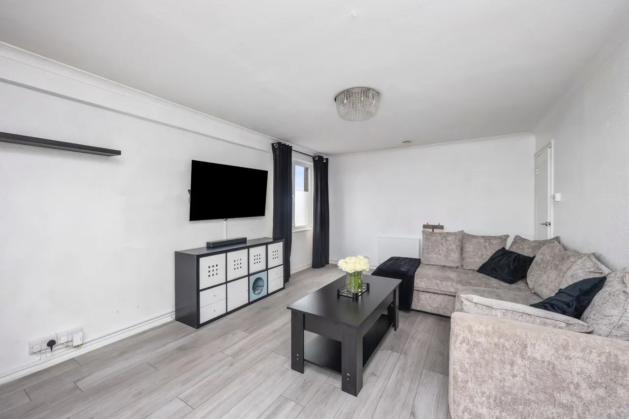 Gower Road, Haywards Heath, RH16, photo 6