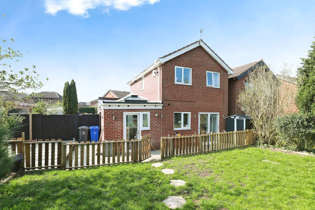 Briarbank Close, Stoke-On-Trent, ST4, photo 9