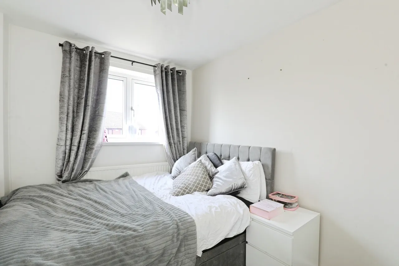Briarbank Close, Stoke-On-Trent, ST4, photo 11