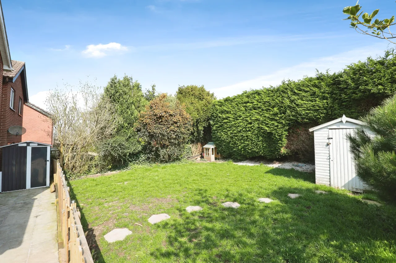 Briarbank Close, Stoke-On-Trent, ST4, photo 8