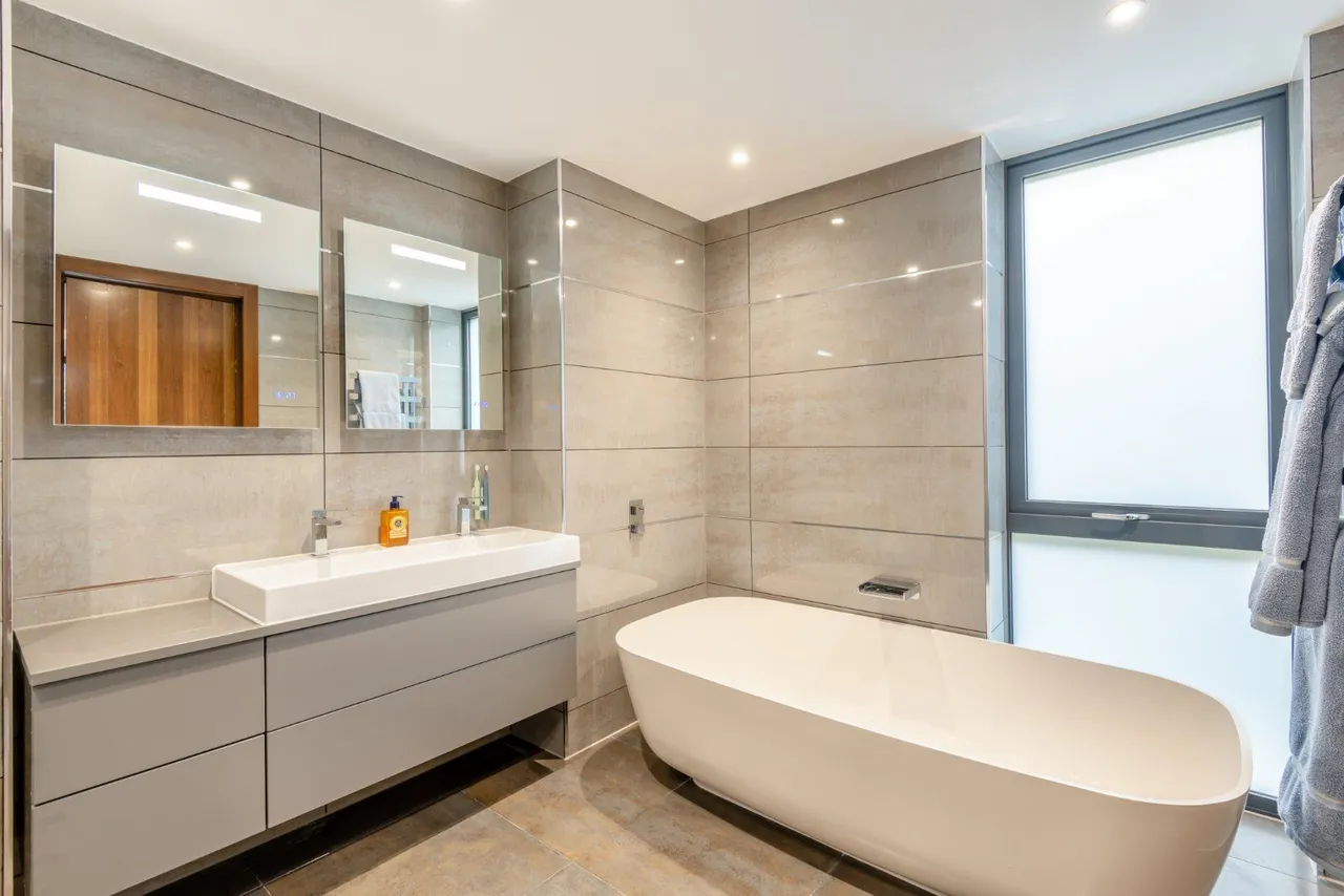 Shorncliffe House, Encombe, Sandgate, Kent, CT20 3TU, photo 10