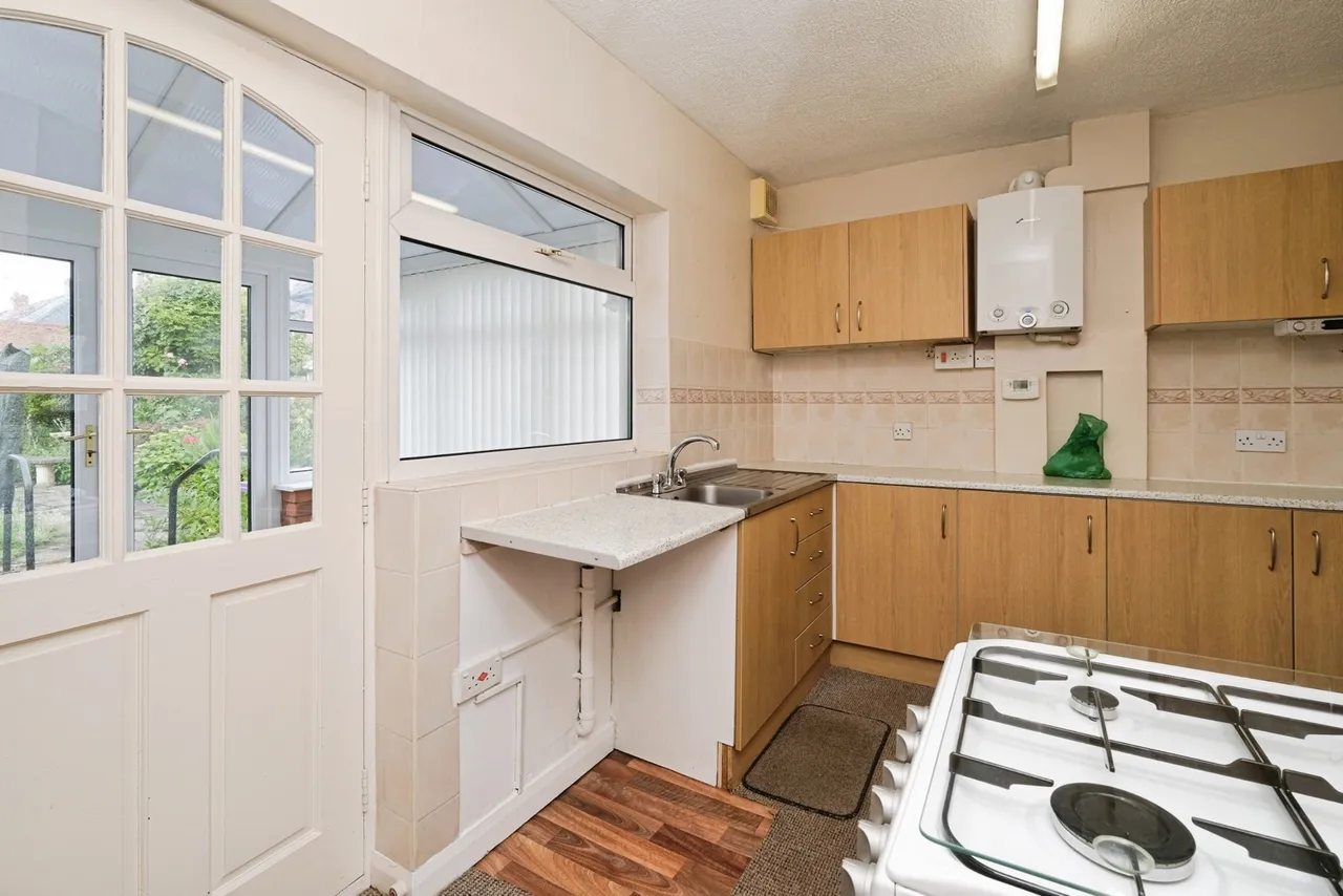 Southmead Road, Liverpool, L19, photo 8