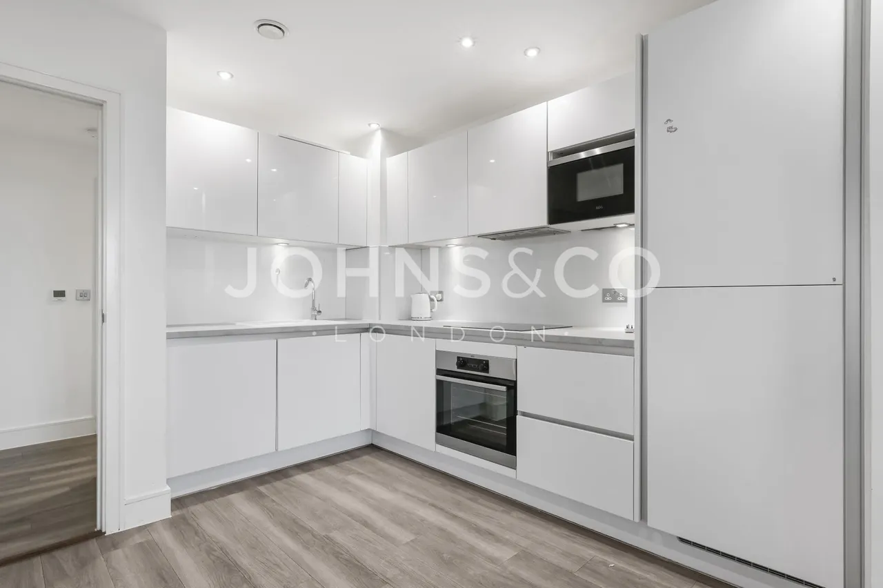 Healum Avenue, Southall, UB2, photo 5