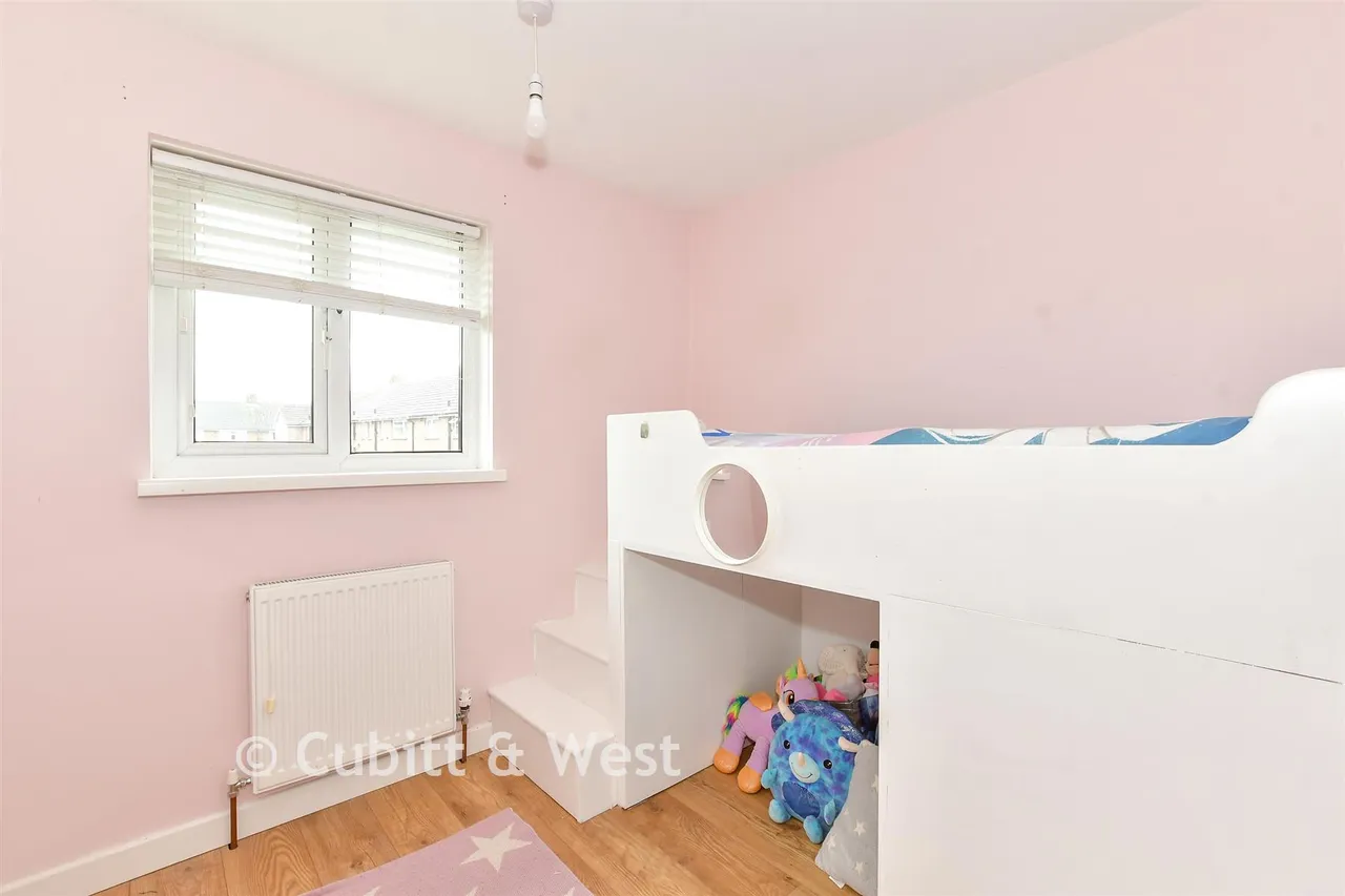 Dockenfield Close, Havant, PO9, photo 9