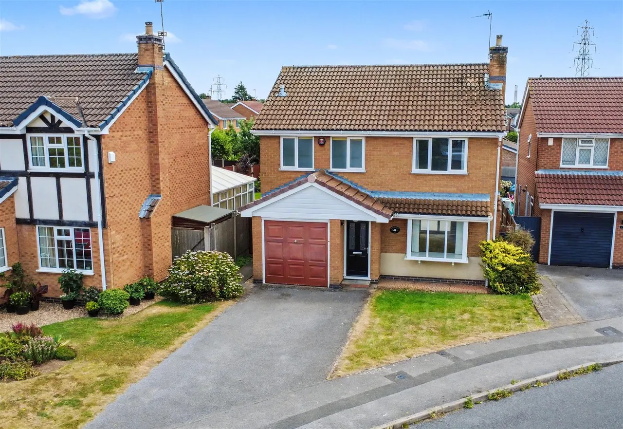 4 bed house for sale, Goodwood Drive, Toton, NG9