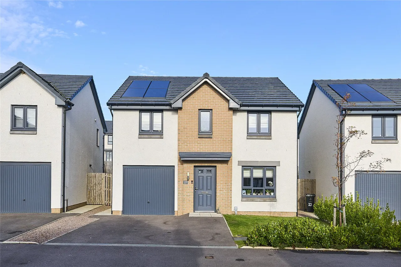 4 bed house for sale, Pinedale Way, Aberdeen, AB15