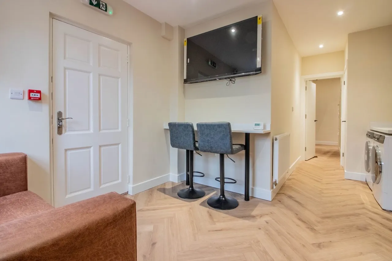Queens Road, Beeston, NG9, photo 9