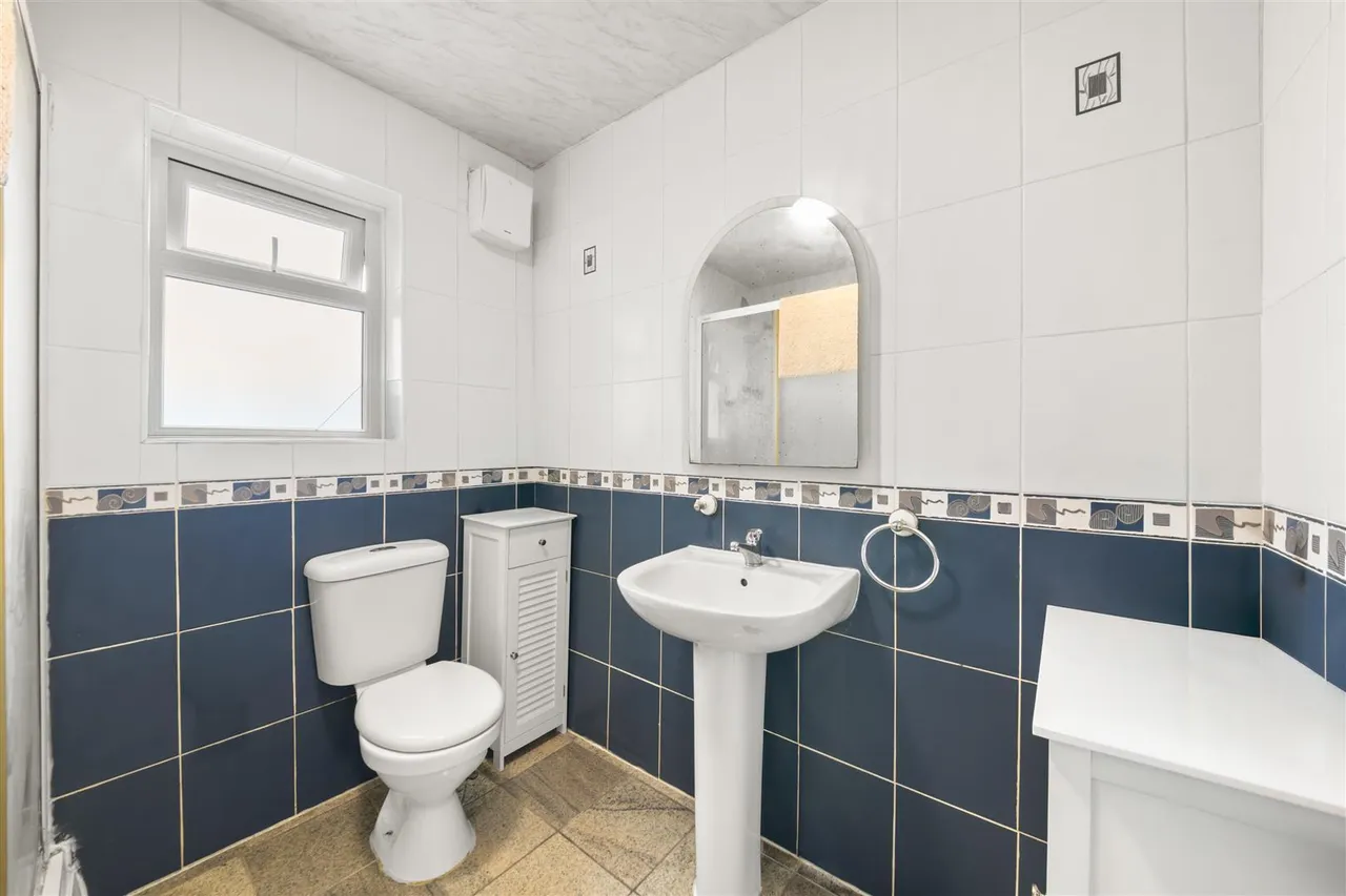 Willow Tree Lane, Hayes, photo 16