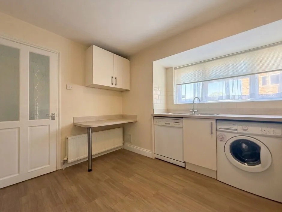 Worcester Road, Uxbridge, UB8, photo 8
