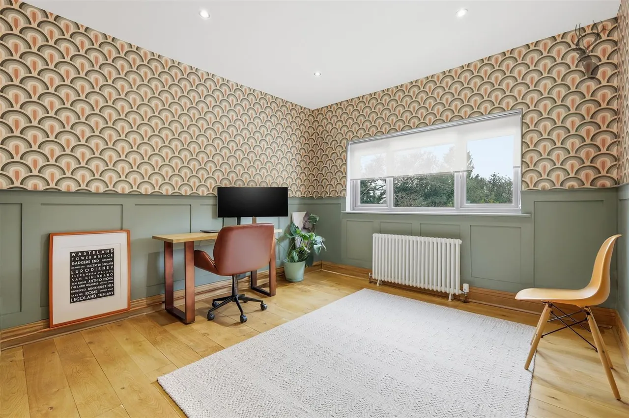 Westbury Lane, Buckhurst Hill, IG9, photo 20