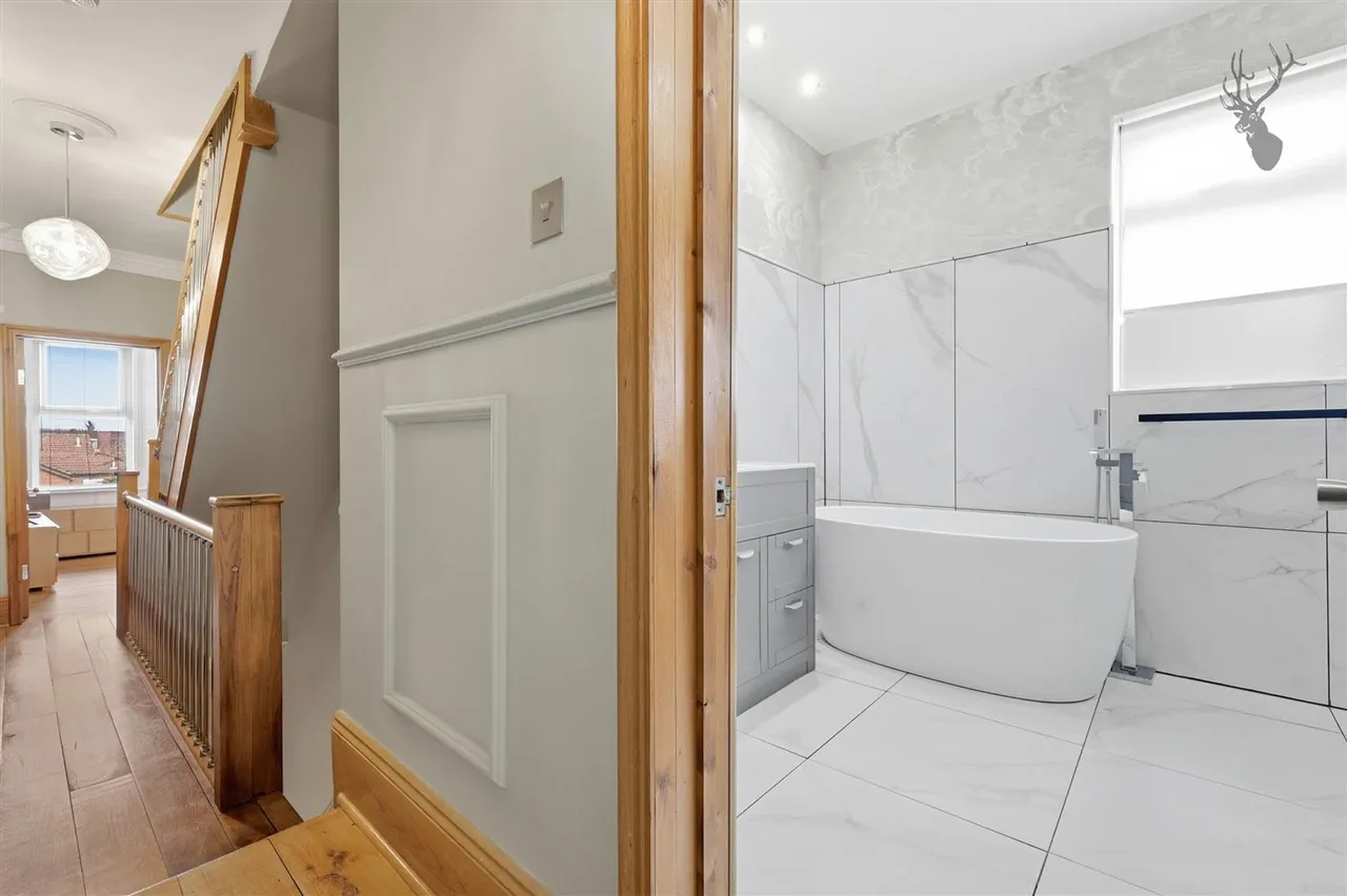 Westbury Lane, Buckhurst Hill, IG9, photo 22