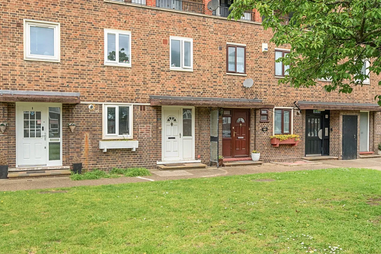 Charles Grinling Walk, SE18, photo 15