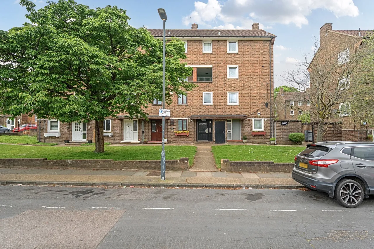 Charles Grinling Walk, SE18, photo 17