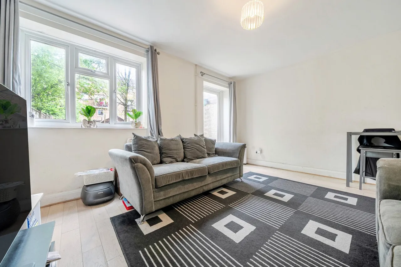 Charles Grinling Walk, SE18, photo 13