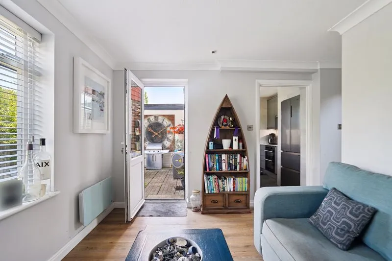Broom Hill, Cookham SL6 9LQ, photo 3