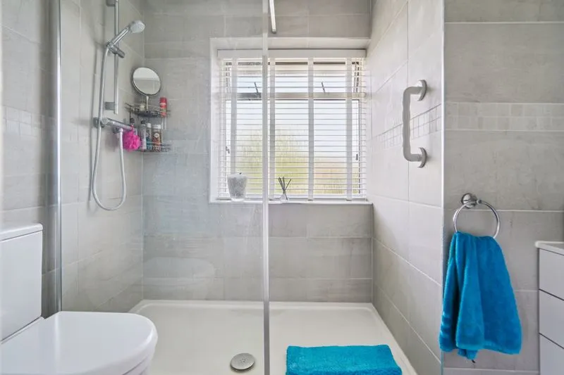 Broom Hill, Cookham SL6 9LQ, photo 11