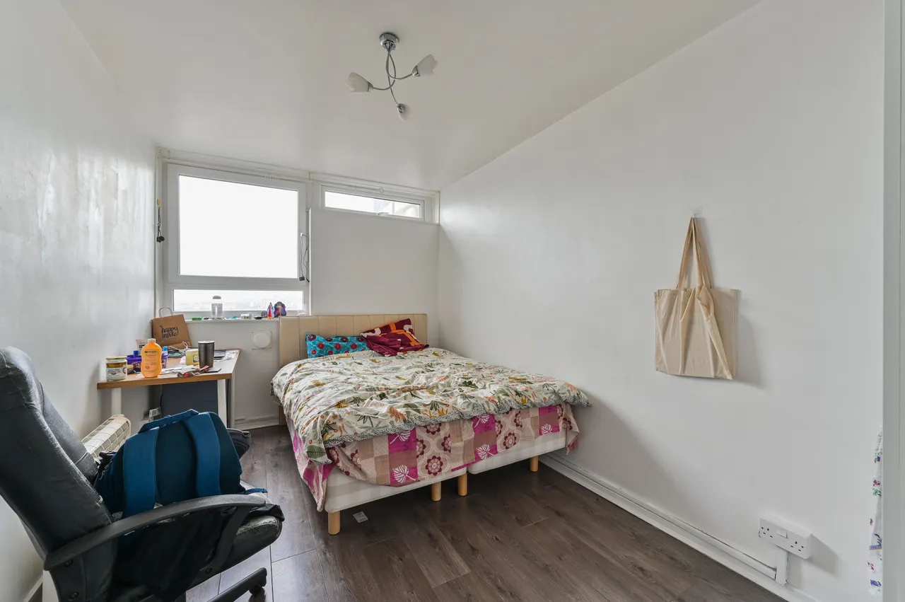 52 Dunedin House, Manwood Street, London, photo 6