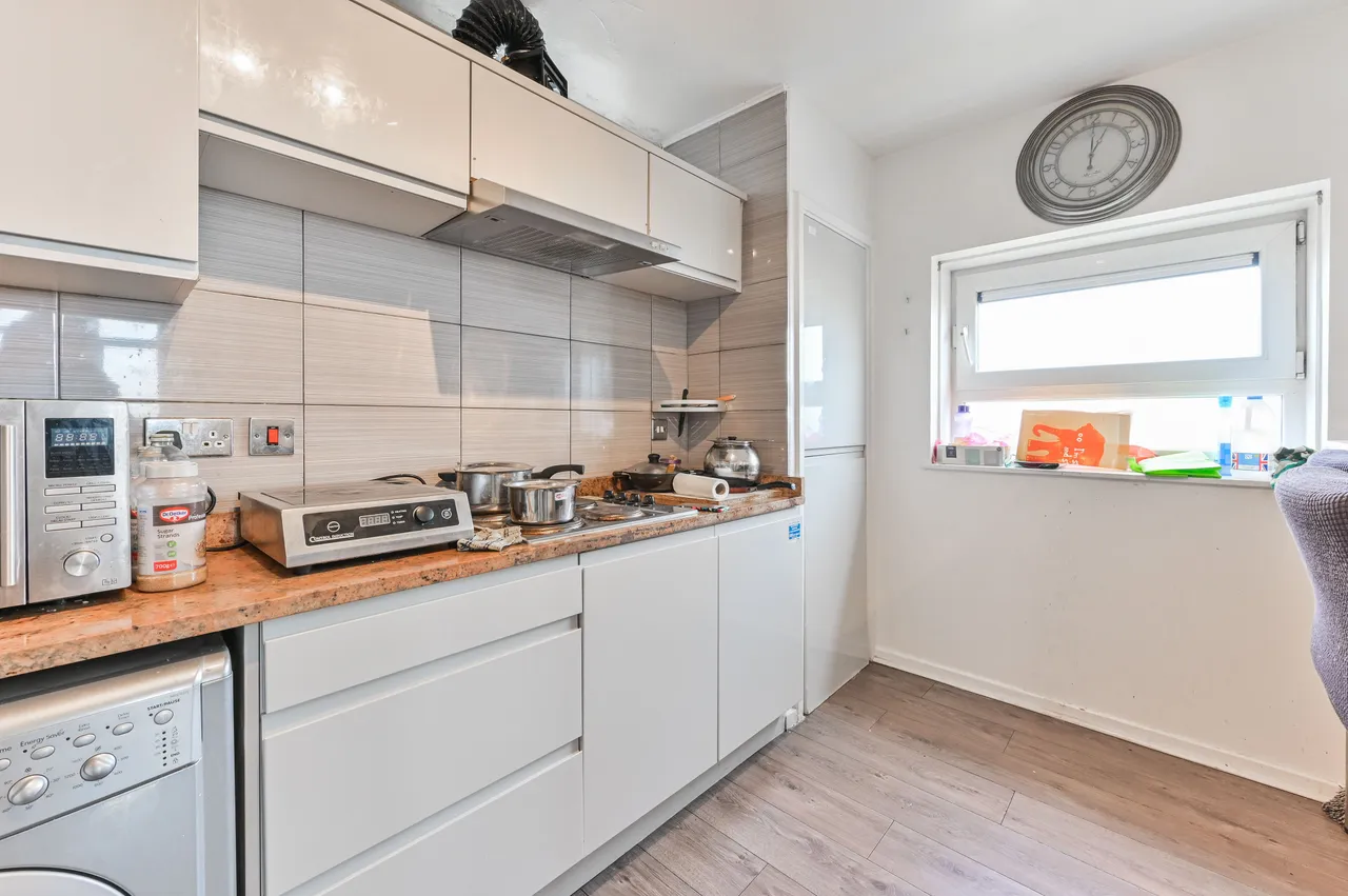 52 Dunedin House, Manwood Street, London, photo 8
