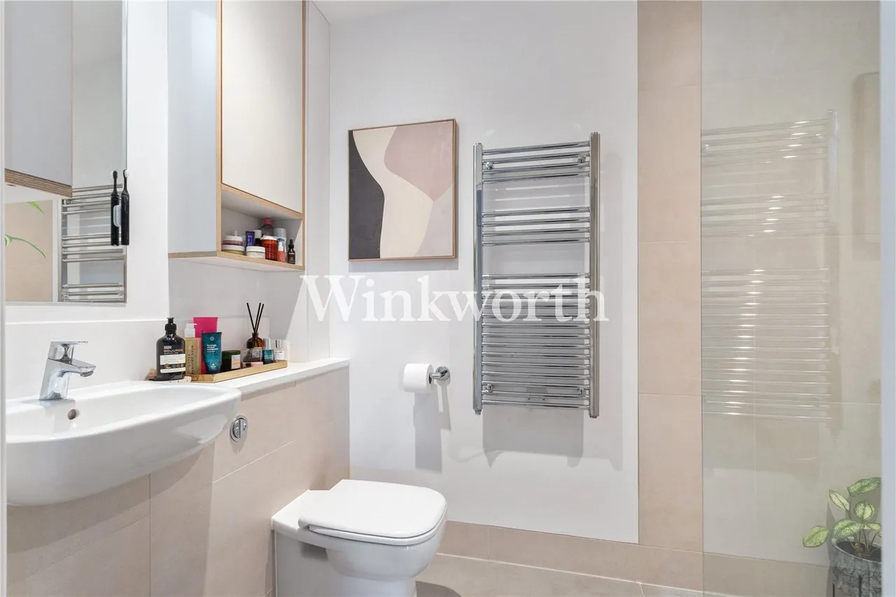 Apple Tree Road, London, N17, photo 10