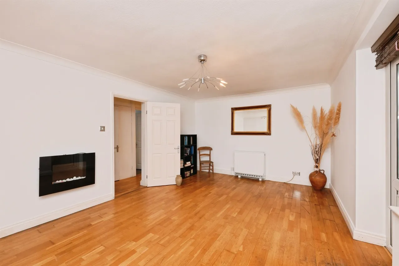 Chaucer Way, Hoddesdon, photo 8