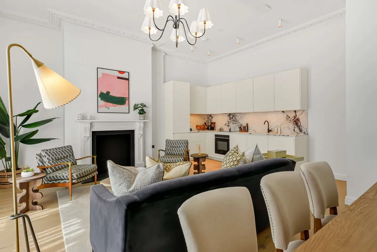 No. 18 Porchester Gardens, Bayswater, London, W2 4DF, photo 7