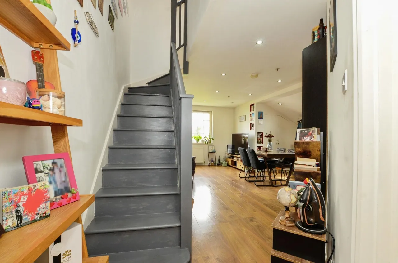 Sparrows Herne, Bushey, WD23, photo 8