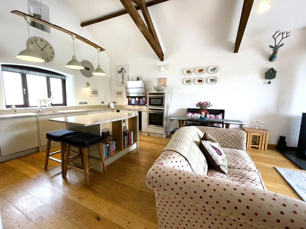 The Parlour, Mill Hill Lane..., photo 6