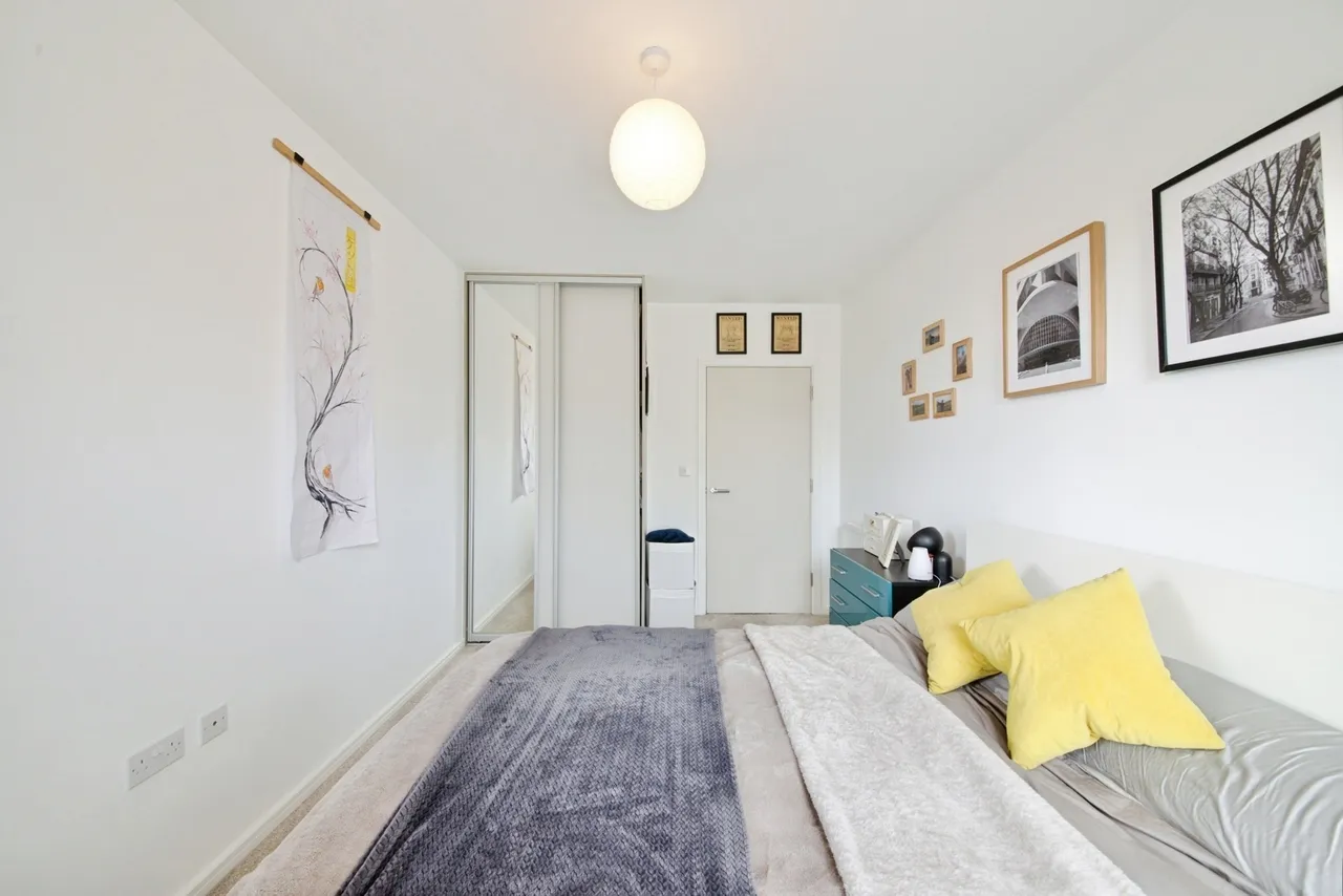 Avenue Road, London, N14, photo 13