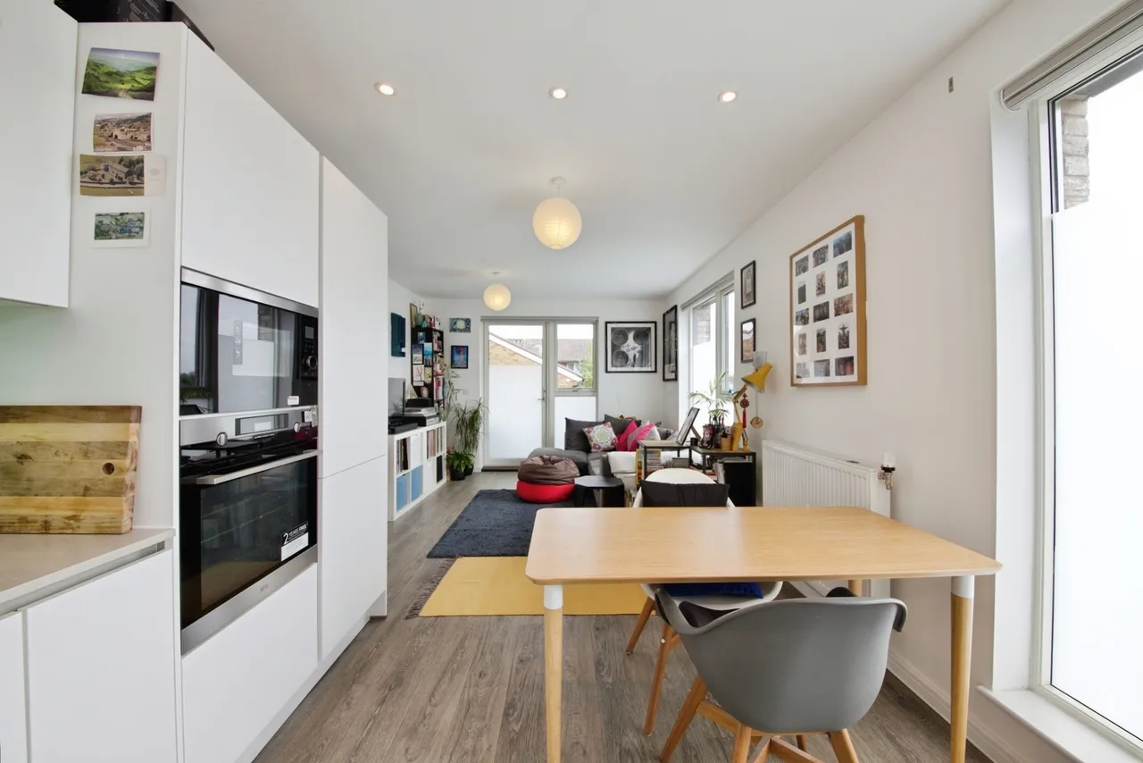 Avenue Road, London, N14, photo 12
