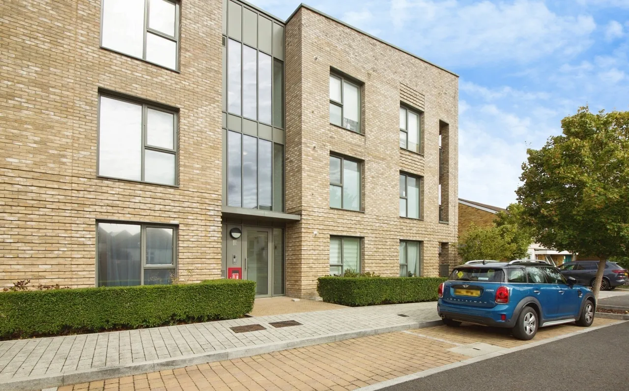 Avenue Road, London, N14, photo 16