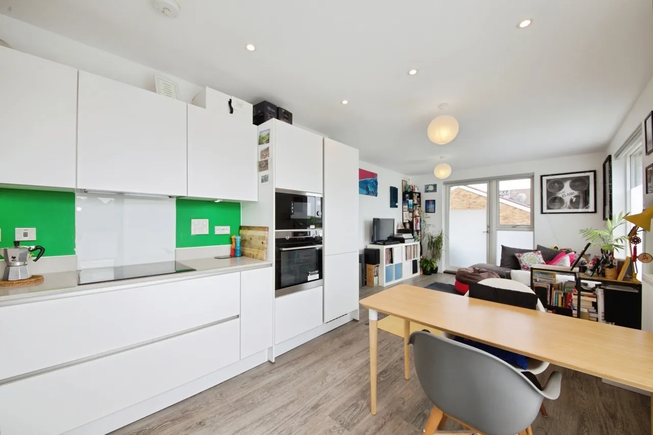 Avenue Road, London, N14, photo 7