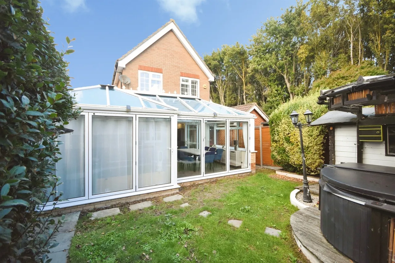Stafford Crescent, Braintree, CM7, photo 5