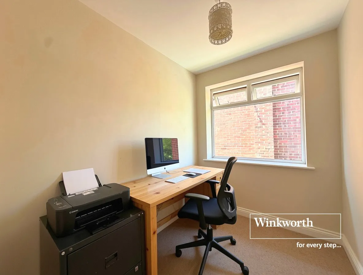 Matlock Road, Ferndown, Dorset, BH22, photo 9