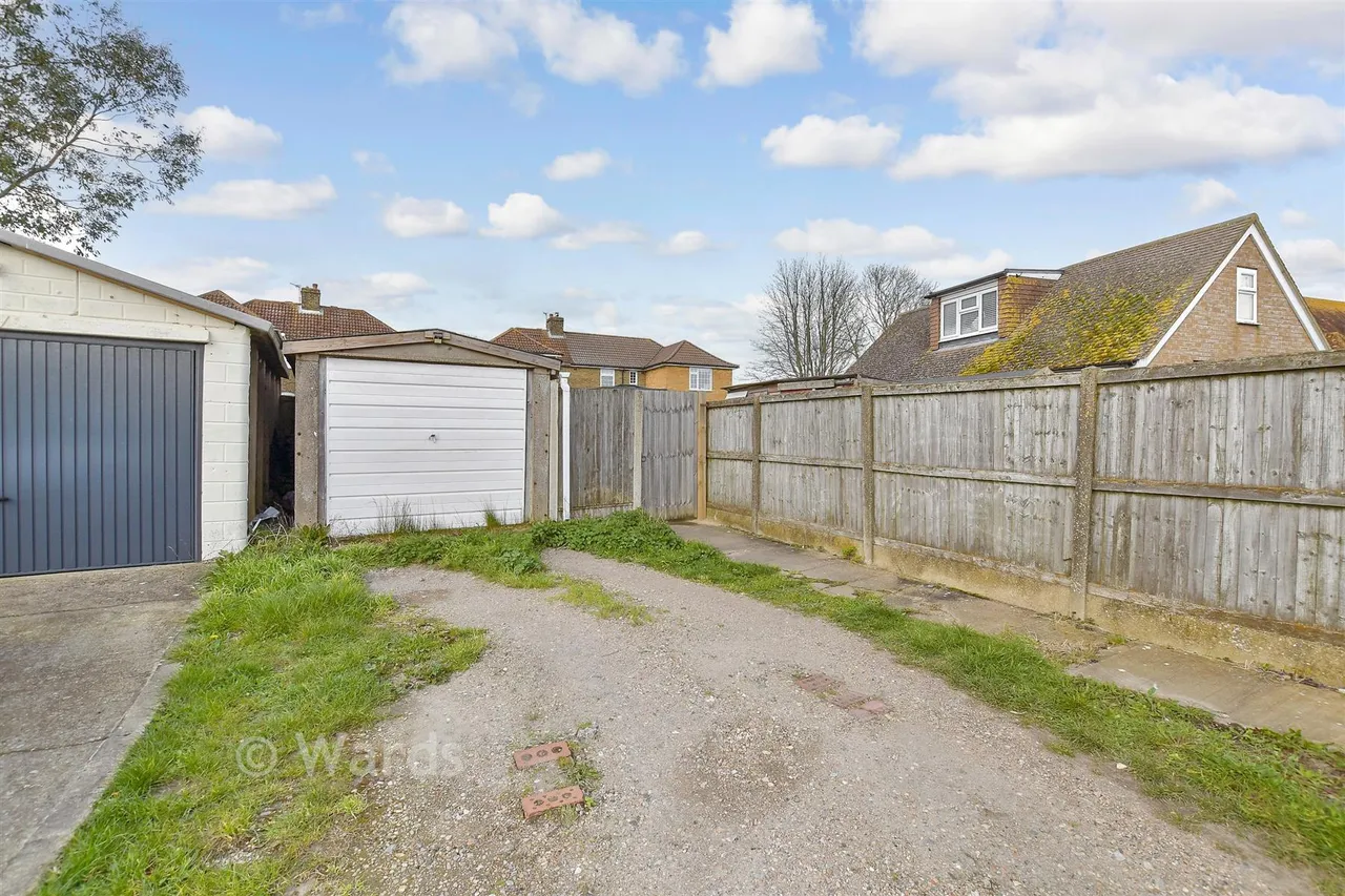 Milner Crescent, Aylesham, CT3, photo 9
