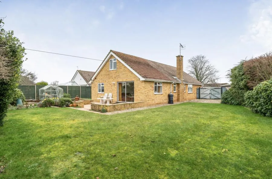 3 bed house for sale, Nyetimber Crescent, Nyetimber, PO21