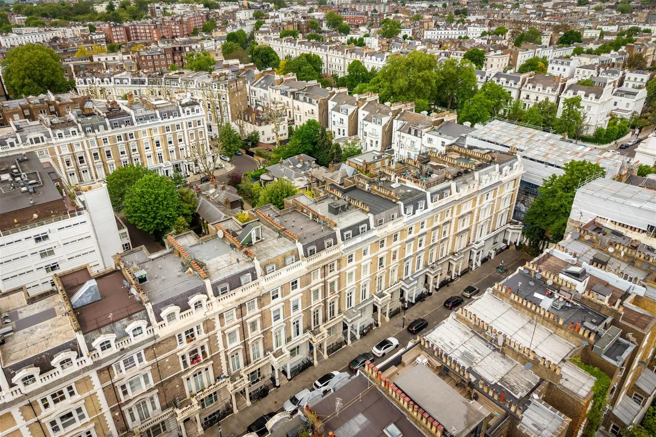 Clanricarde Gardens, London, W2, photo 15
