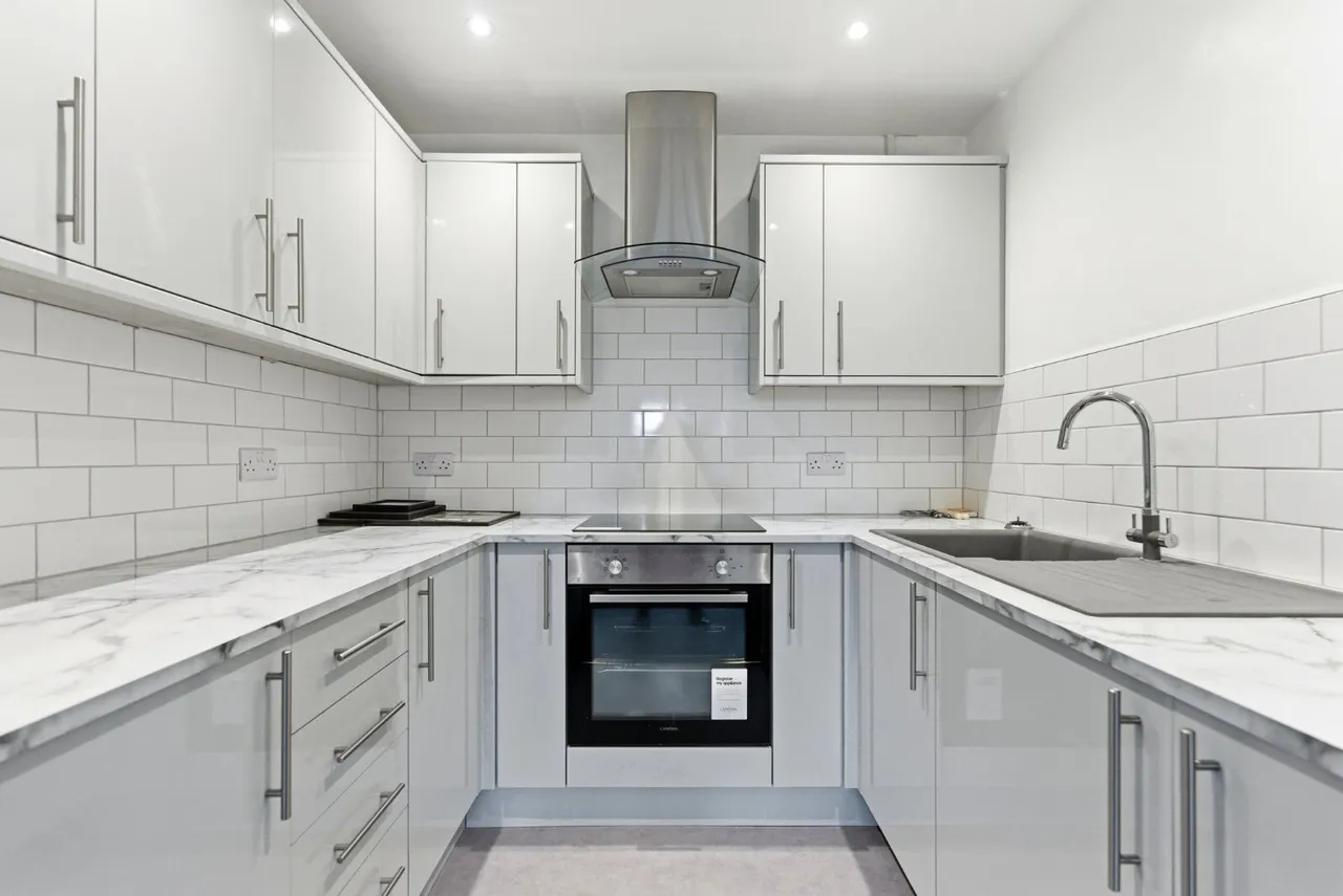 1 bed flat for sale, Hill End Lane, St. Albans, AL4