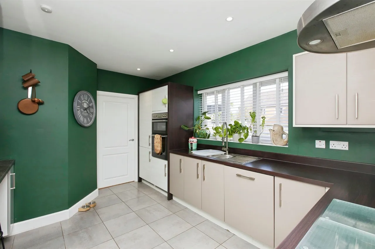 Wattle Close, Sileby, LOUGHBOROUGH, photo 9