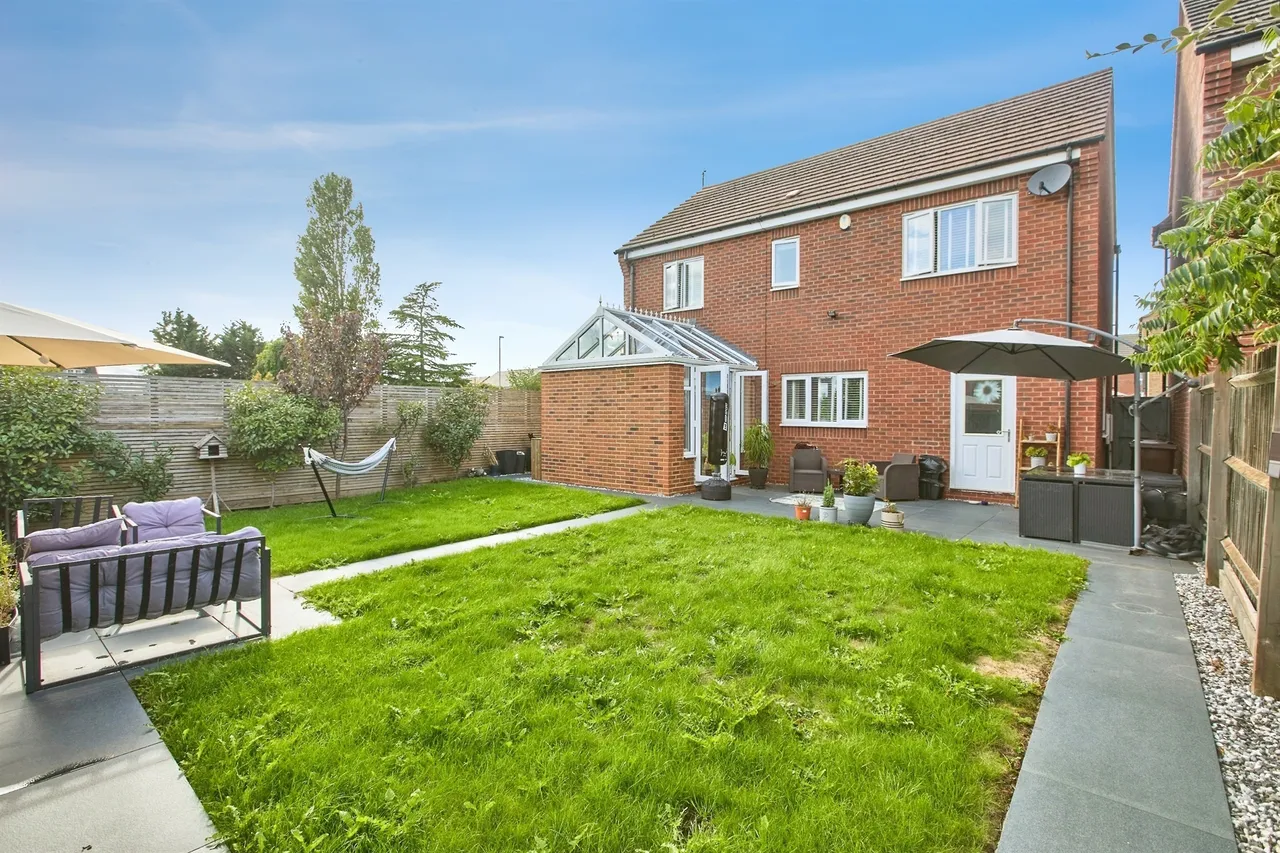 Wattle Close, Sileby, LOUGHBOROUGH, photo 2