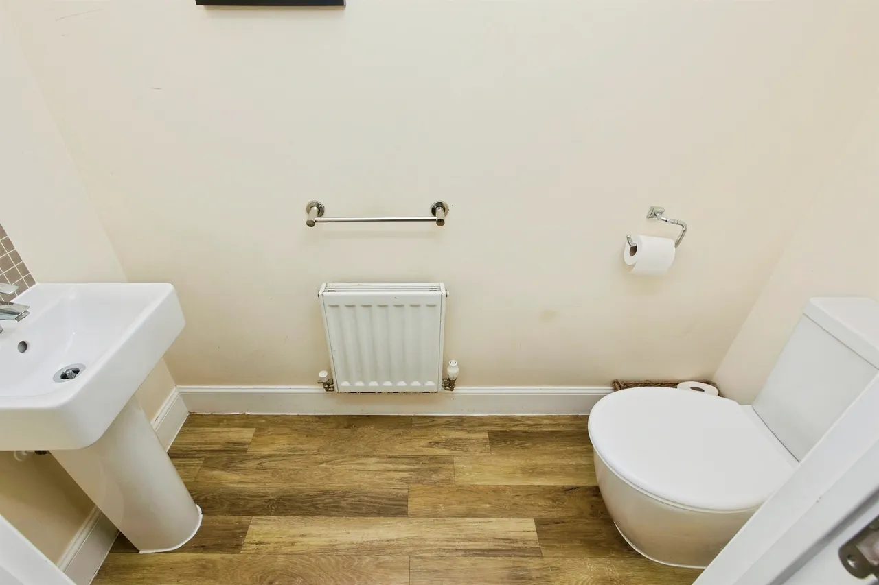 Wattle Close, Sileby, LOUGHBOROUGH, photo 12