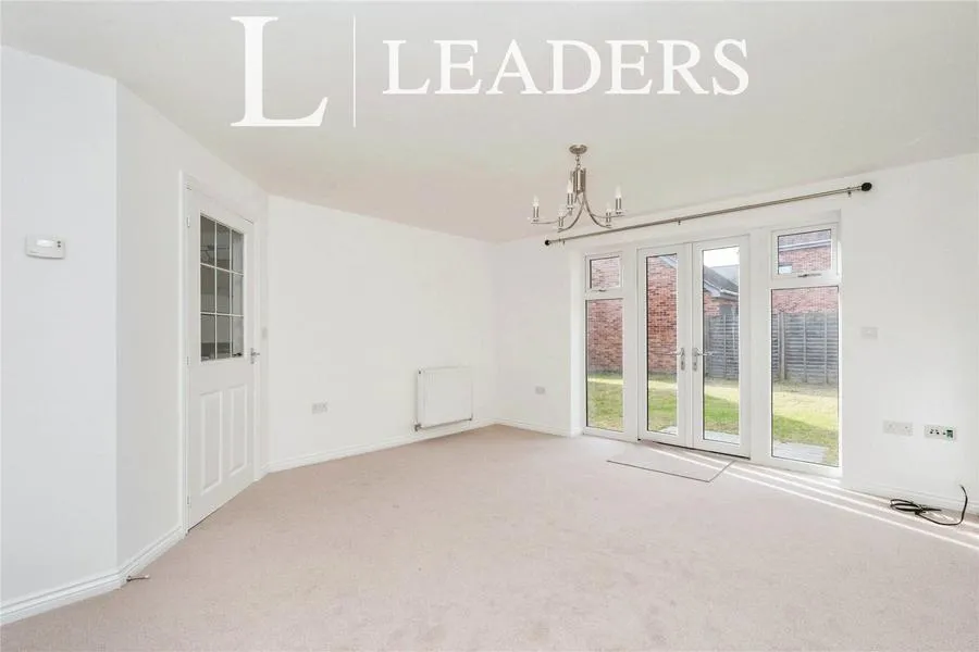 Angus Way, Waterlooville, PO7, photo 5