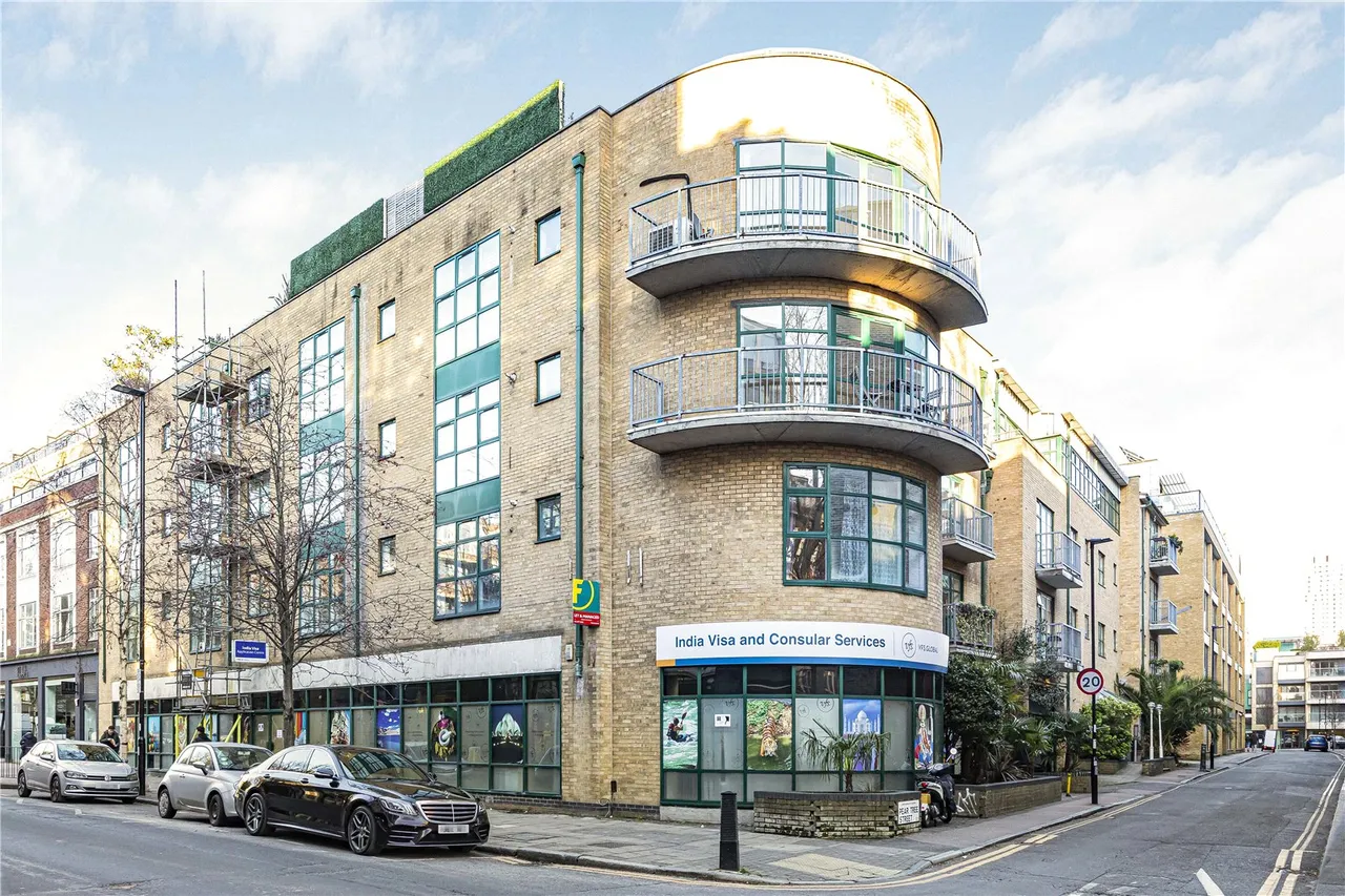 Goswell Road, London, EC1V, photo 16