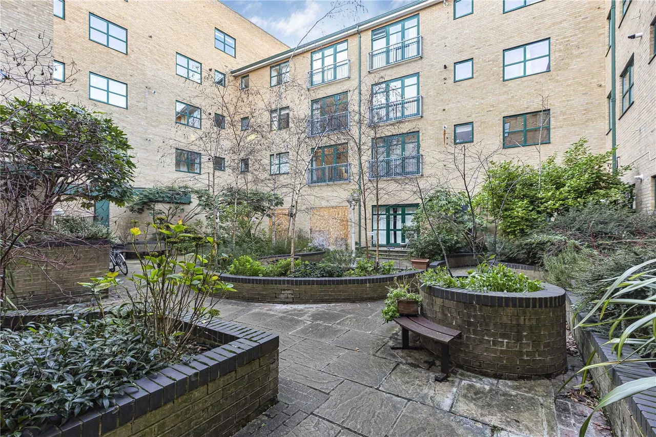 Goswell Road, London, EC1V, photo 14