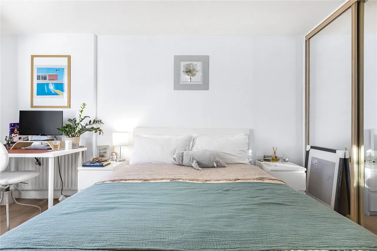 Goswell Road, London, EC1V, photo 10