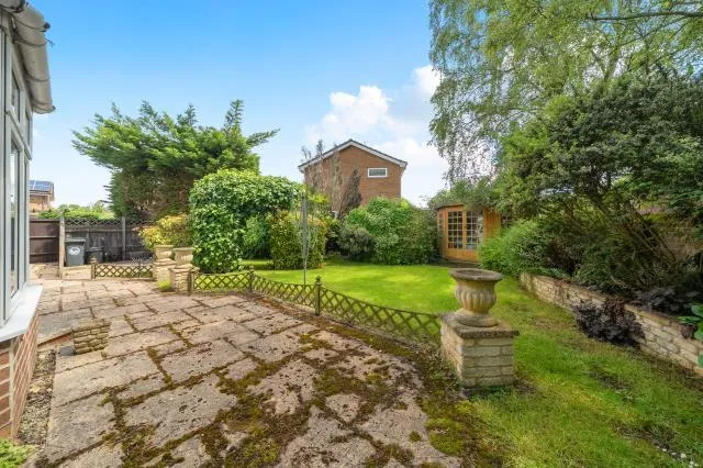 Moorland Road, Witney, OX28, photo 17