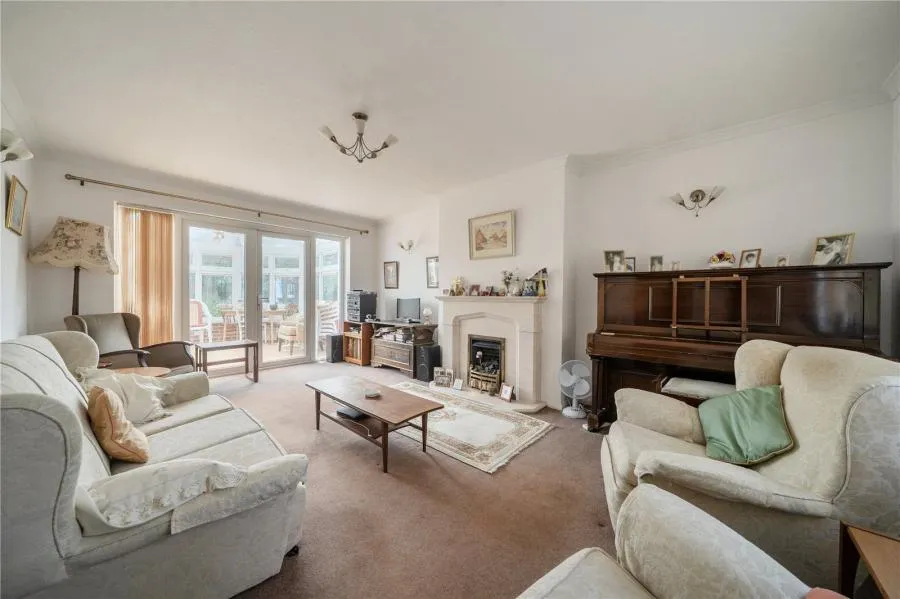 Moorland Road, Witney, OX28, photo 8