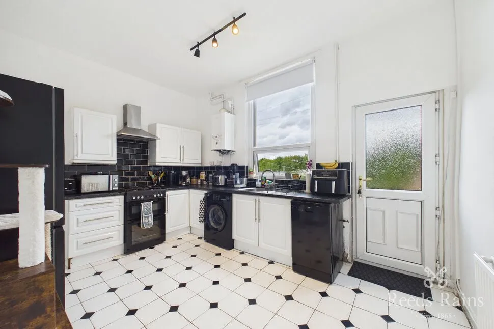 Mottram Road, Hyde, Greater Manchester, SK14, photo 5