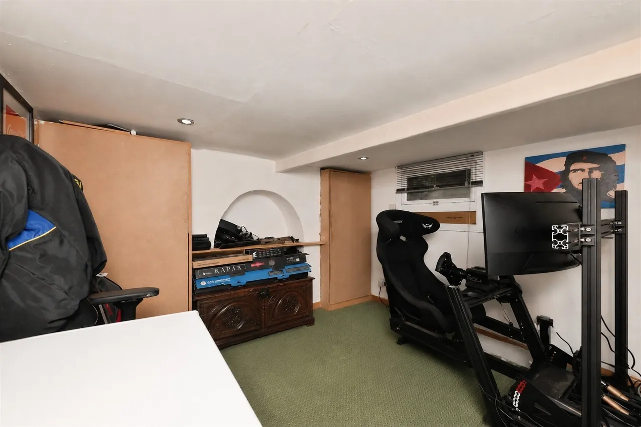 Radwinter Road, Saffron Walden, CB11, photo 21