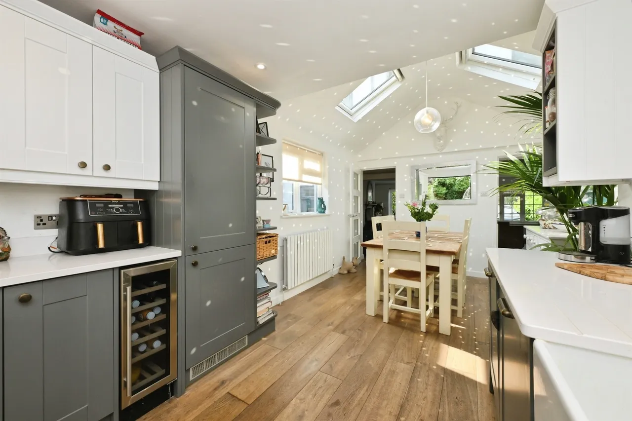 Radwinter Road, Saffron Walden, CB11, photo 3