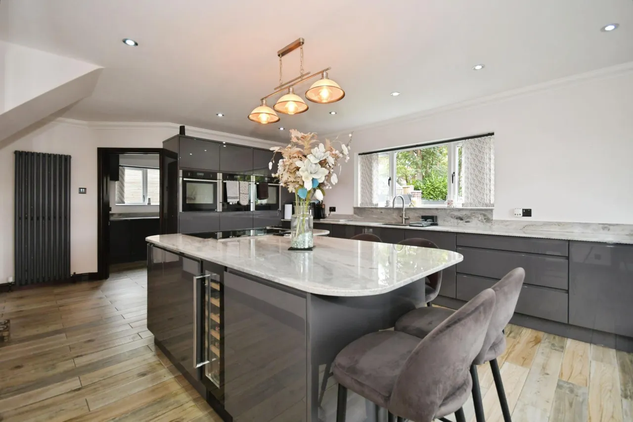 Webb Avenue, Sheffield, S36, photo 6